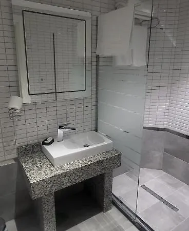 住宿加早餐酒店 Meydan Butik 泰基尔达